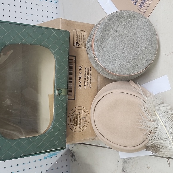 Vintage Womens Wool Hat Lot 1920s 1930s 1950s With Antique Hat Box